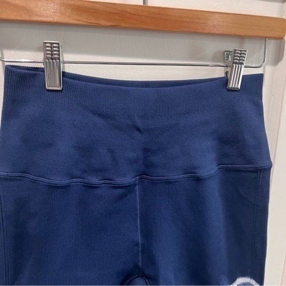 Spiritual Gangster Tie Dye Stripes High Waisted Leggings - Picture 5 of 6